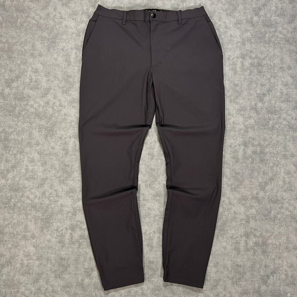 Cuts AO Jogger Cast Iron grey minimalist activewear jogger pants mens Large